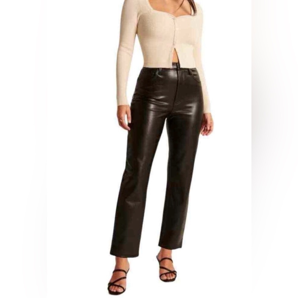 Abercrombie & Fitch Vegan Leather 90’s Straight Ultra High Rise Pants Size 27/4